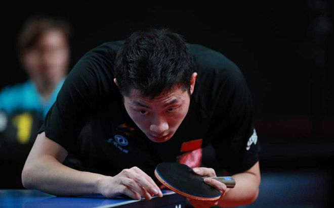 他自小在俄 他自小在俄