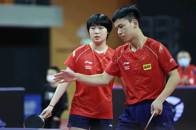 调整至三人 调整至三人